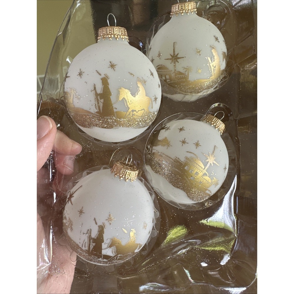 Set of 4 Nativity Scene Frosted Glass Ornaments Holiday Time